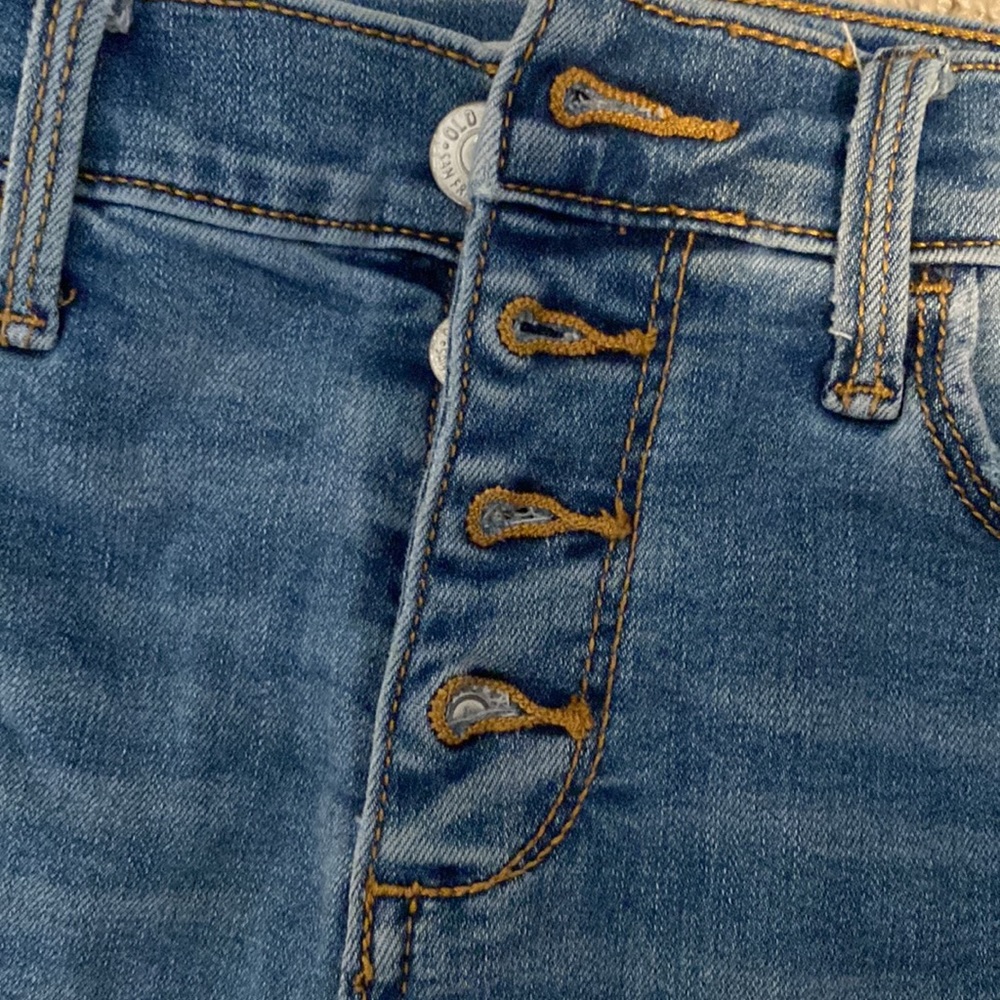 Jeans - Picture 6 of 6